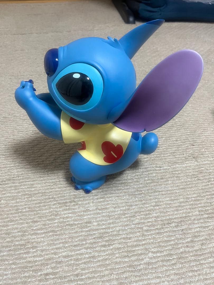 ディズニーストア250個限定 希少 ビッグフィギュア リロ・アンド・スティッチ