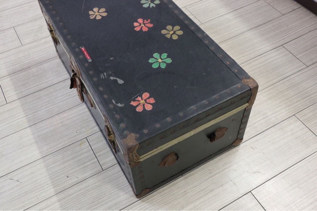 アメリカン　ヴィンテージ　家具　収納ボックス　トランク　アンティーク　花柄
