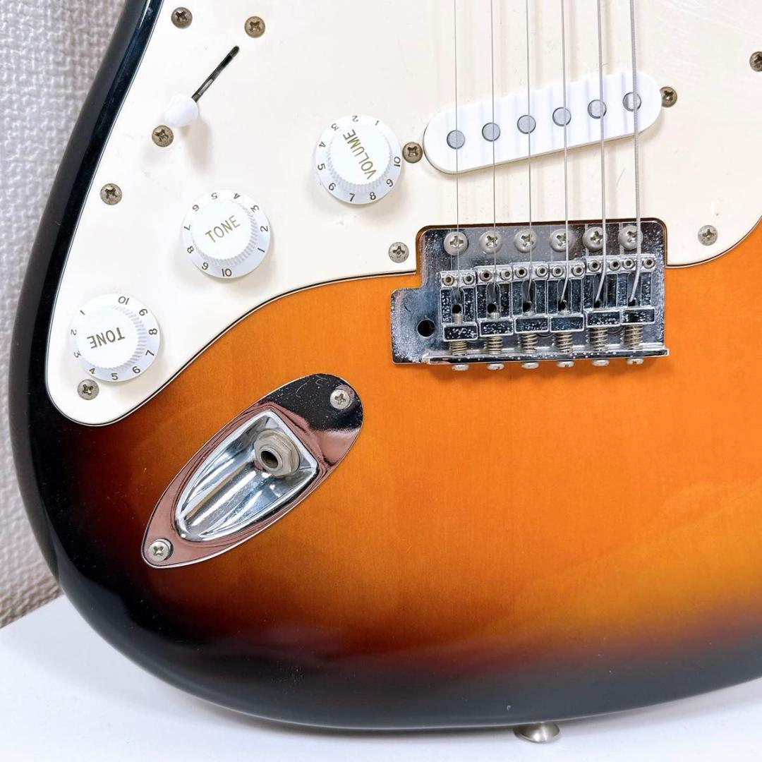 美品 Squier スクワイヤー レフティー用ス トラトキャスター サンバースト