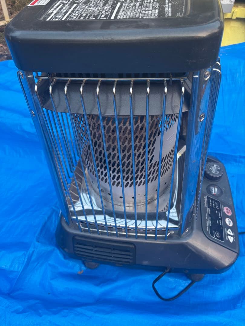 ダイニチブルーヒーターFM-107F 石油ヒーター2017年製