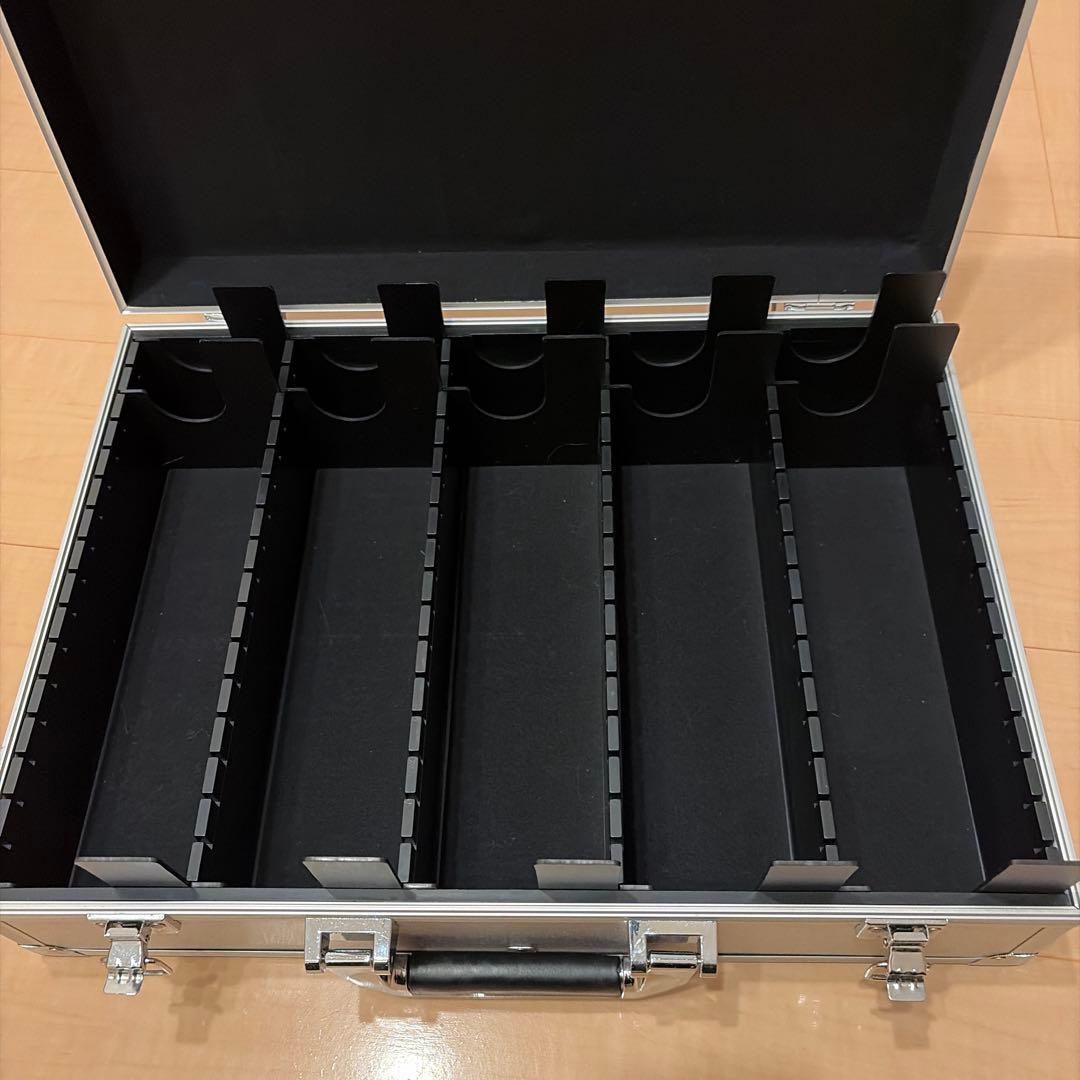 トイガー（TOYGER）アタッシュケース