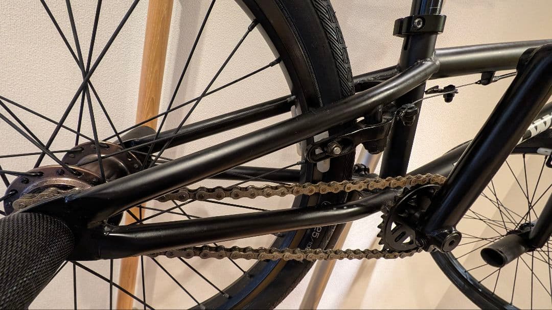 【★くまさん★　】MOTEL WORKS AUX E BMX 20インチ