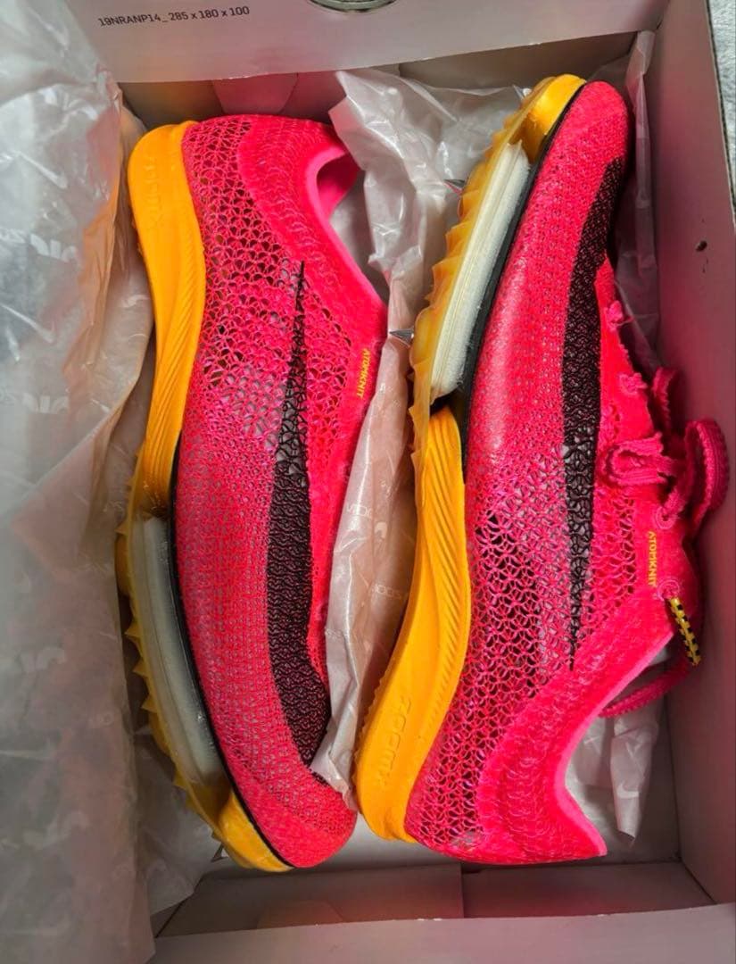 Nike エアズームヴィクトリー新品未使用　25.5