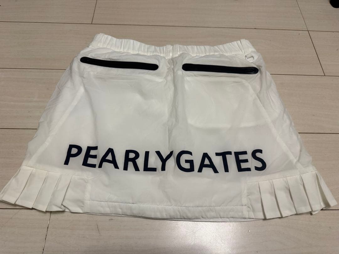 パーリーゲイツ　◾️裏起毛スカート◾️ ホワイト