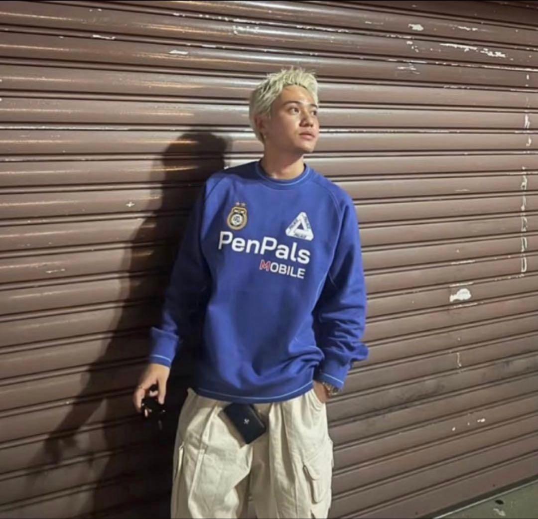 コムドットひゅうが着用　PALACE PenPals MOBILE CREW