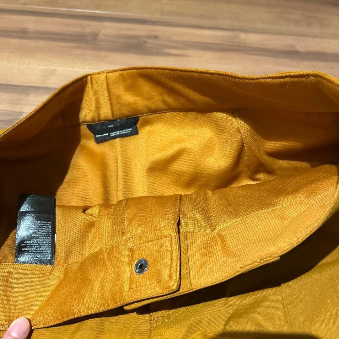 値下げしました。新品タグ付き　THE NORTH FACE スノーボードパンツ