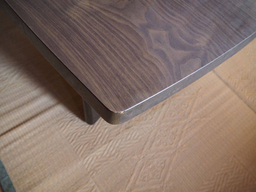 黒色シンプル座卓 下部棚付き