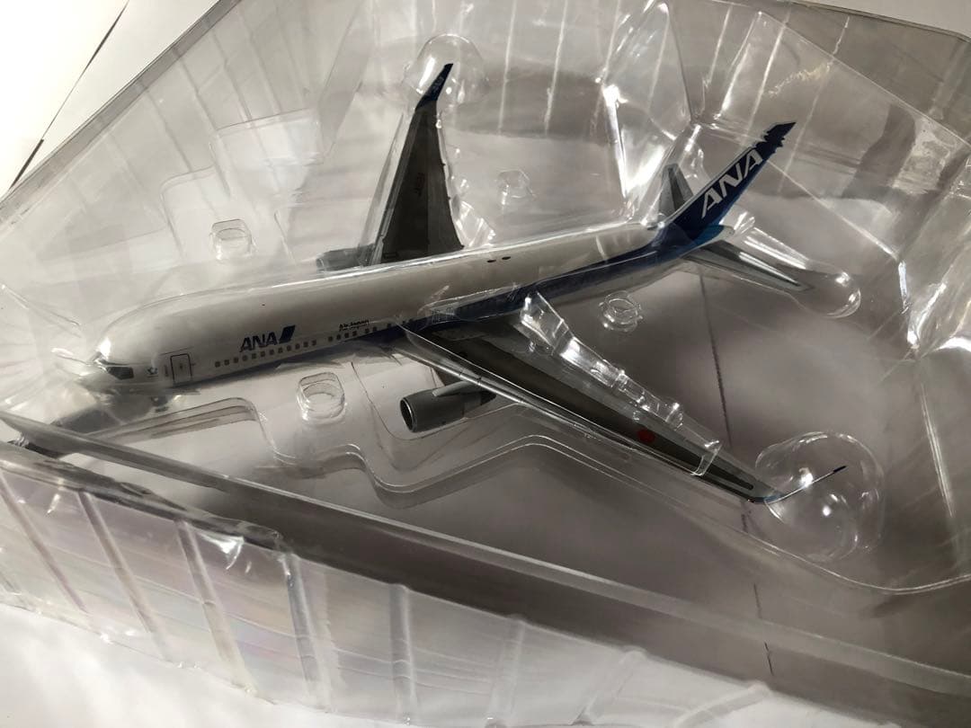 全日空商事　1/200 ANA B767-300ER 旧塗装