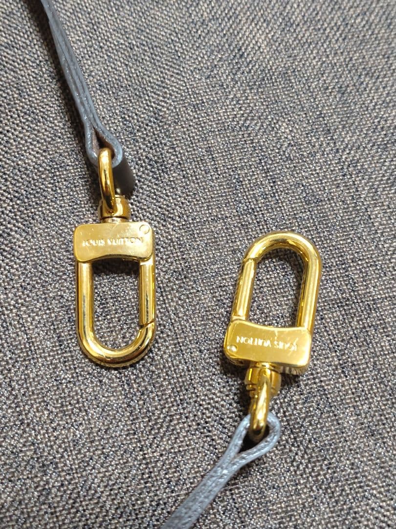 未使用　ルイヴィトン　ストラップ