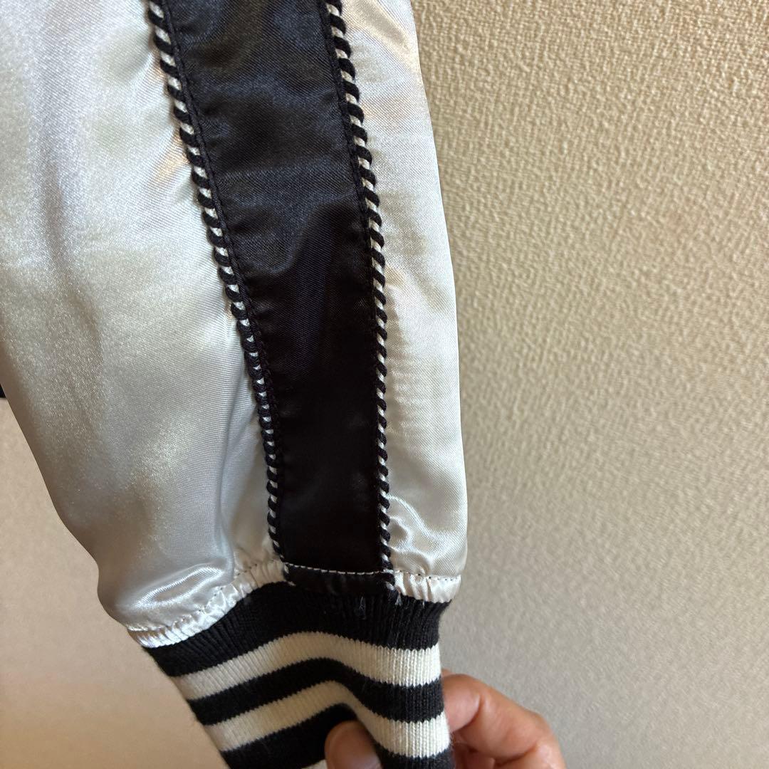 新品アヴィレックス　Avirex レディースリバーシブル虎刺繍スカジャン L