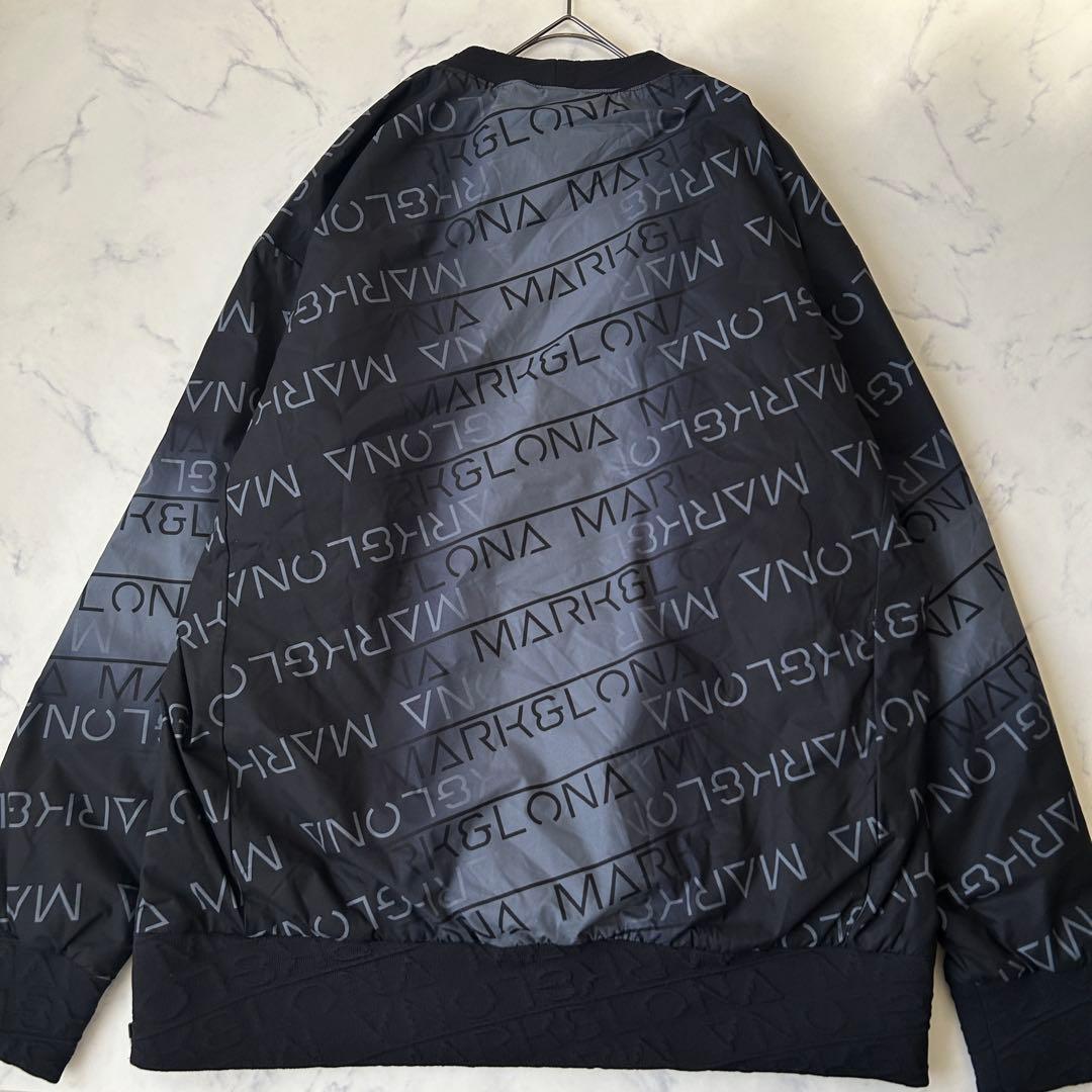 マークアンドロナ 2023年モデル プルオーバー スニード 中綿 総柄 黒