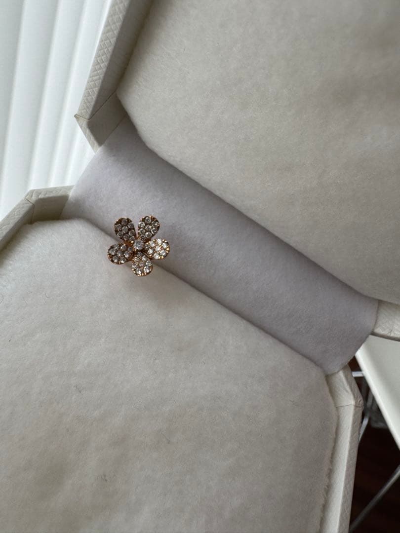 三*会様 MIO HARUTAKA ミオハルタカ　お花ピアス　片方用