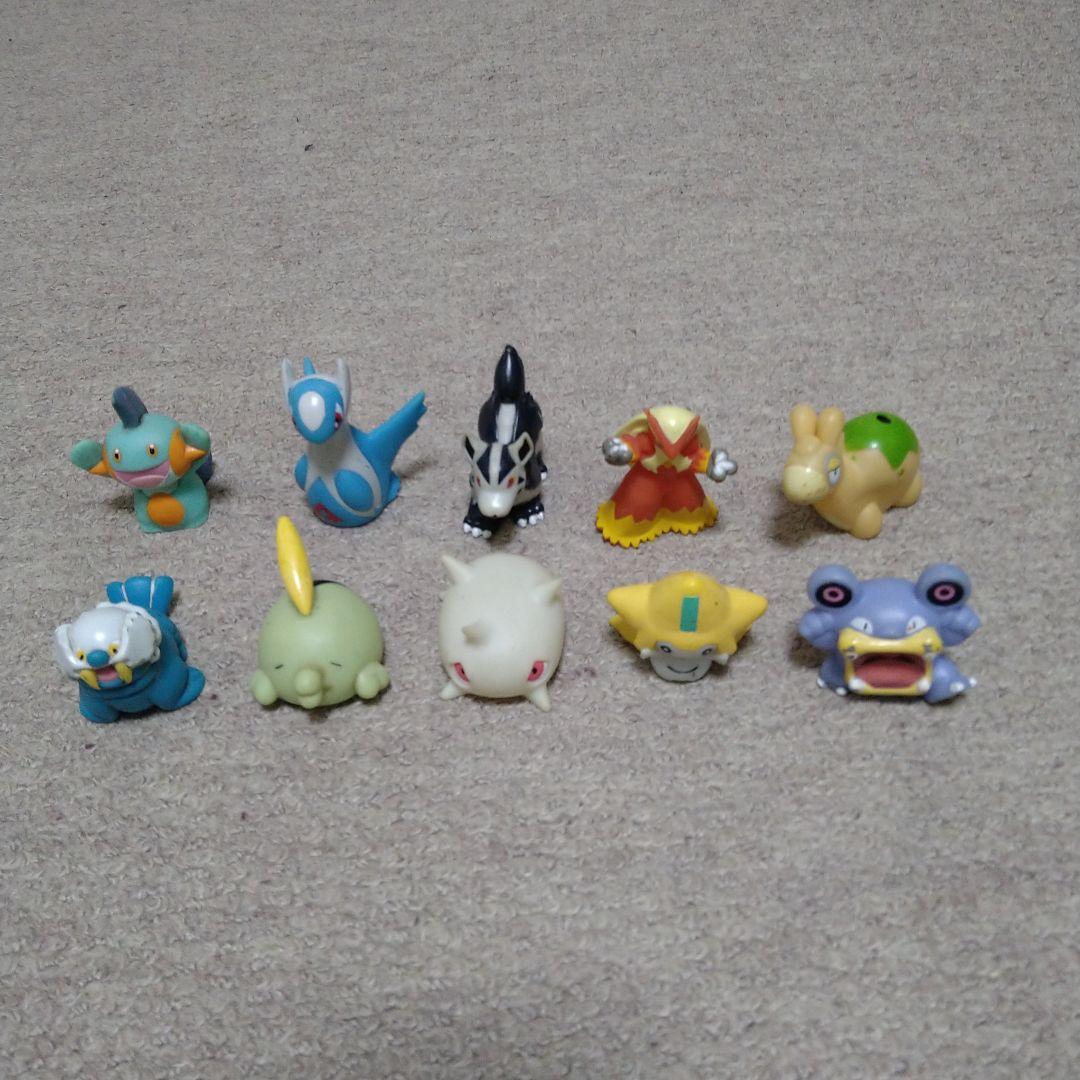 ポケモンキッズ　まとめ売り　378体　1996〜2010年 ソフビ　指人形