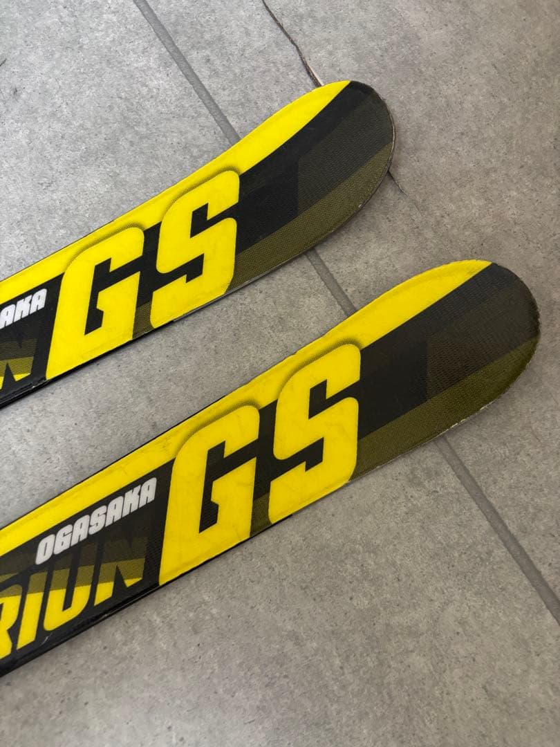 OGASAKAオガサカ TRIUNトライアン GS 160 スキー板