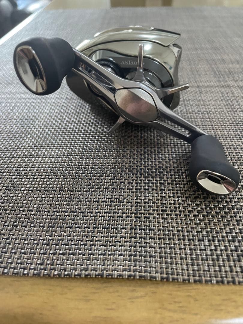 【極美品】 シマノ 25アンタレス 100XG SHIMANO