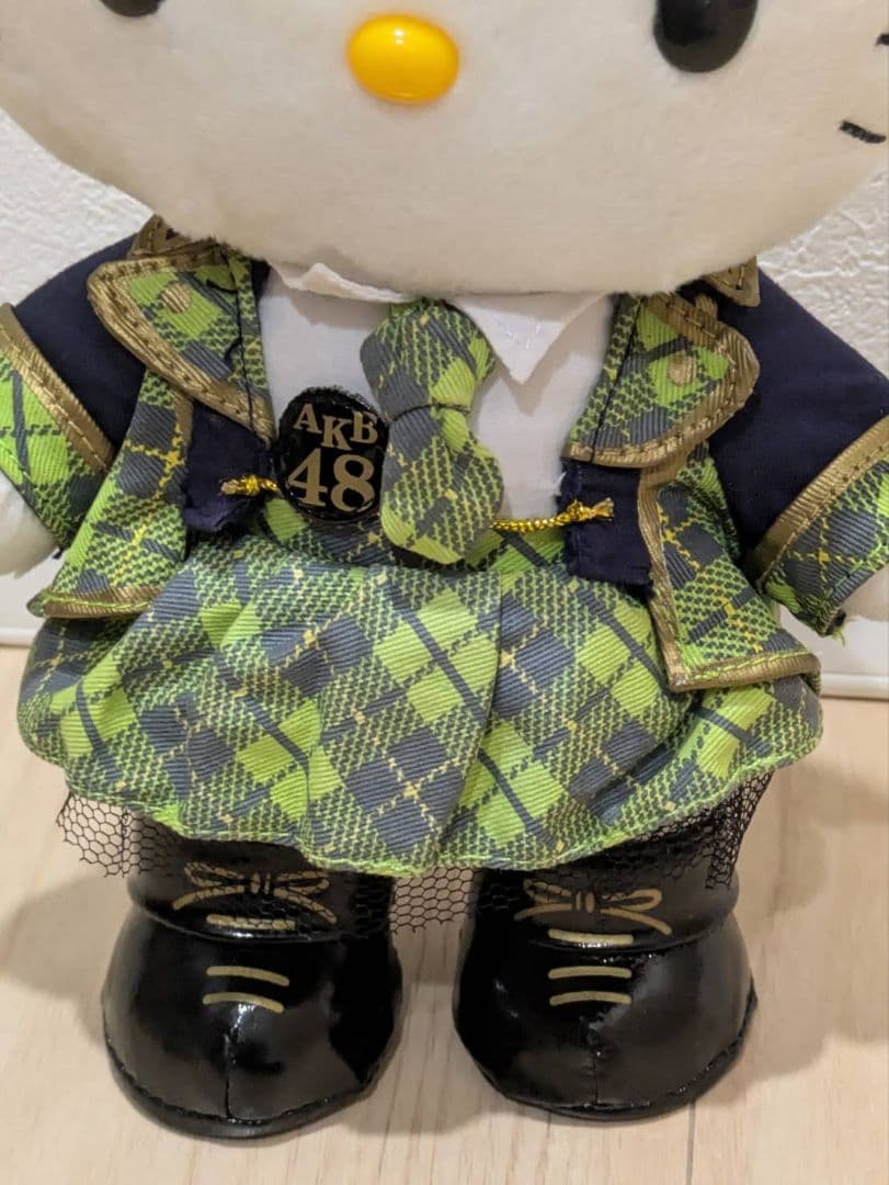 キティちゃん×AKB48コラボぬいぐるみ縦約25×横約16cm
