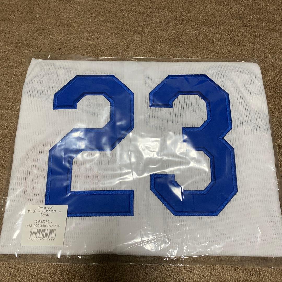 中日ドラゴンズ　チェイビス選手　ユニフォーム　新品