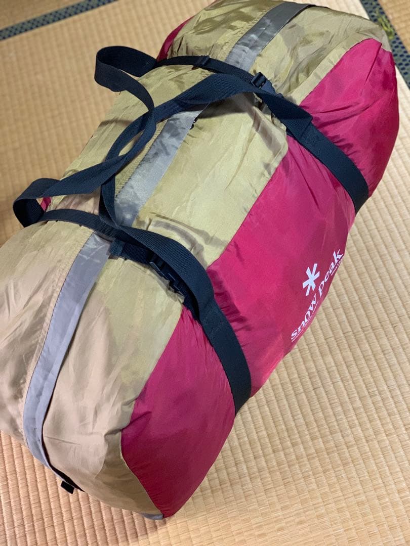 リビングシェルpeak （スノーピーク） インナーテント付き。