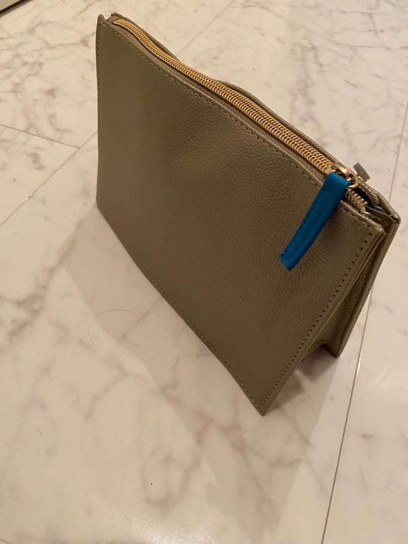 エミレーツ航空ファーストクラス アメニティBVLGARIブルガリ女性用