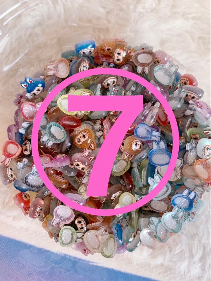 ネイルパーツすくい