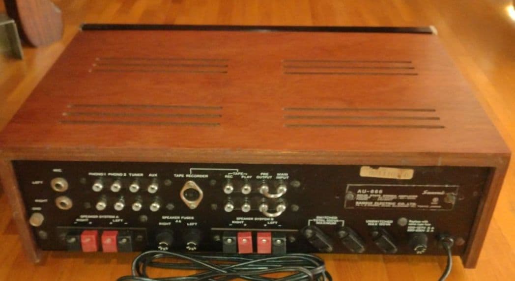 サンスイAU-666プリメインアンプ中古(整備済完動品)