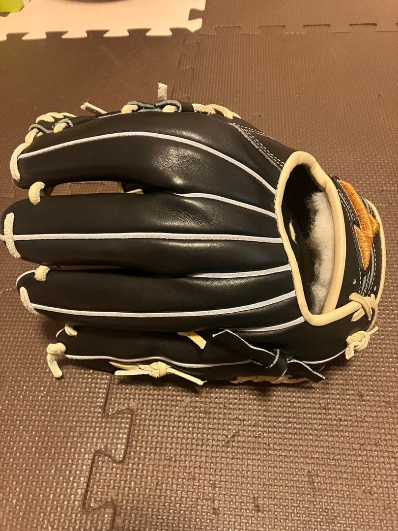 ミズノプロ、軟式内野用グローブ