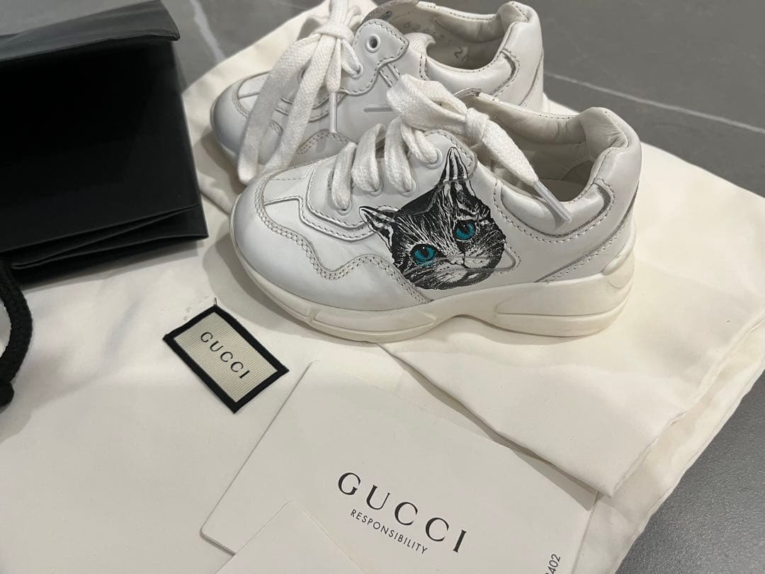 GUCCI ミスティキャット　猫　ベビーシューズ