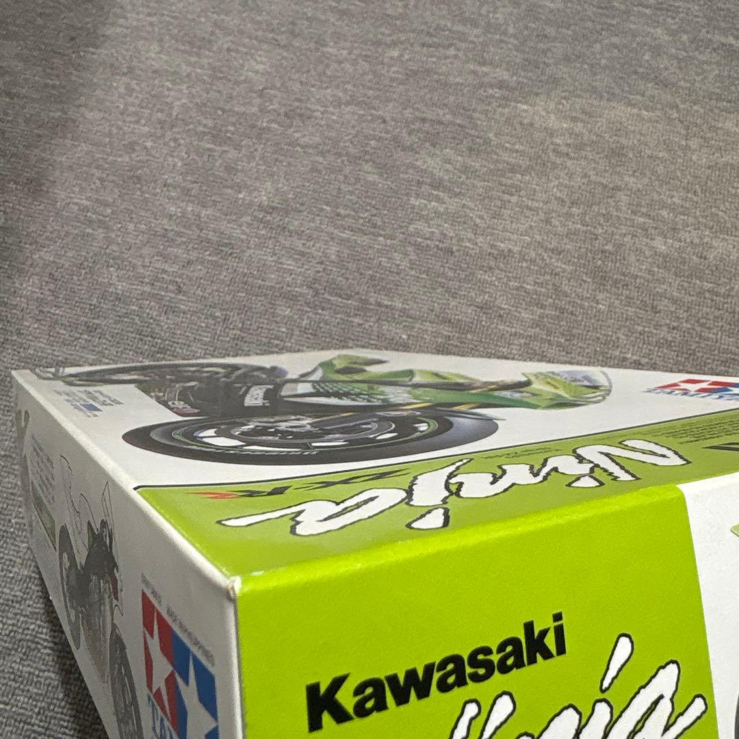 タミヤ 1/12 GSX-RR’20 Ninja ZX-RR DUCATI