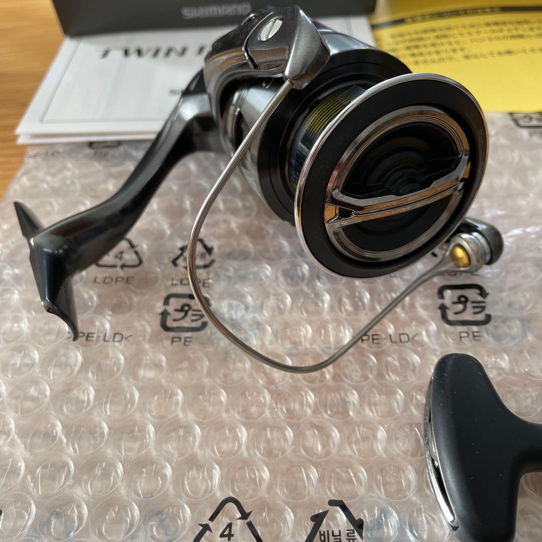 SHIMANO 24TWIN POWER 4000XG スピニングリール