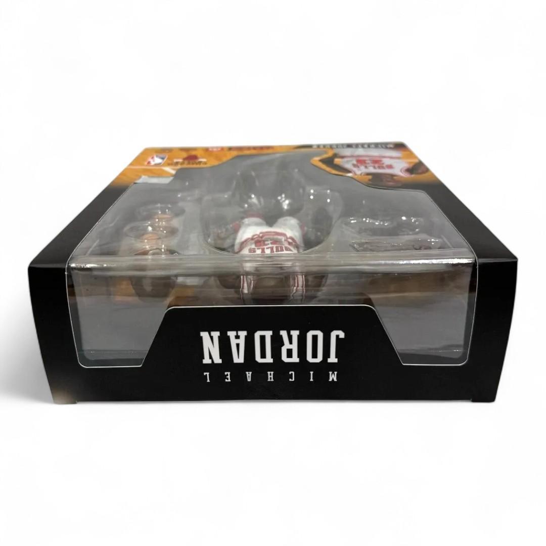 MAFEX No.255 マイケル・ジョーダン フィギュア