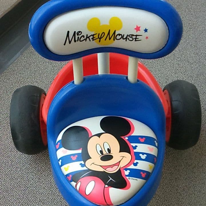 大人気☆ディズニー三輪車（ミッキーマウス）