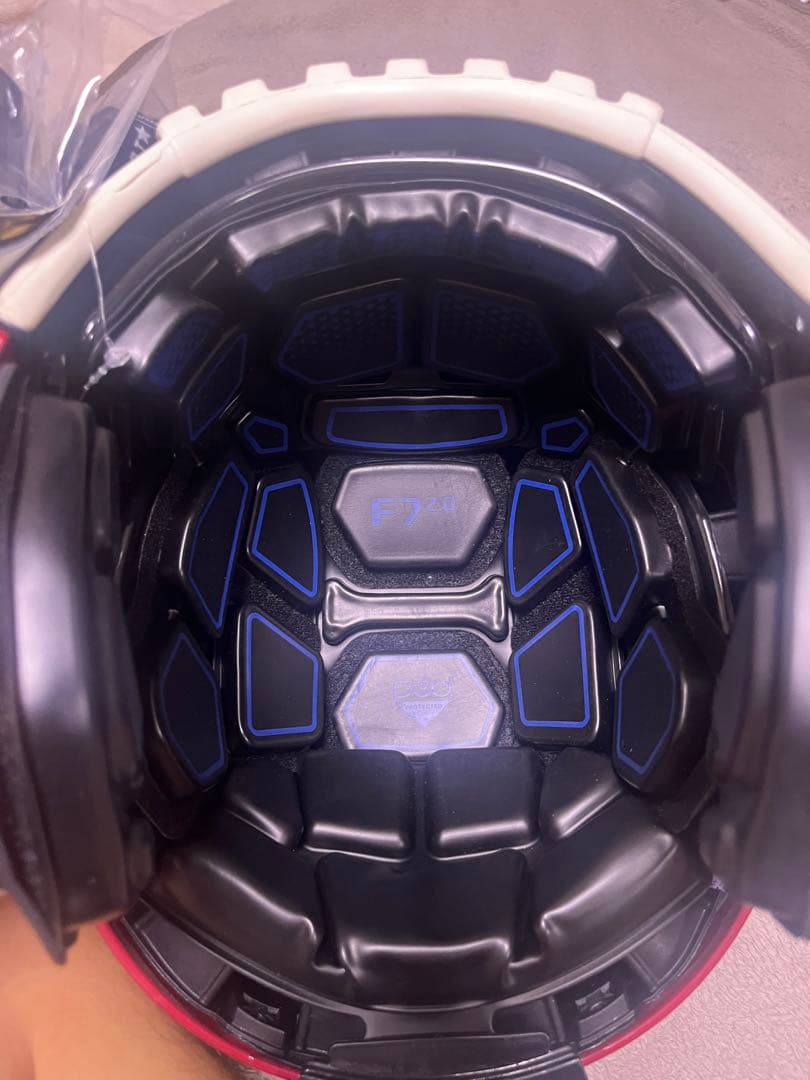 schutt F7 2.0 Mサイズ 2024年製 アメフトヘルメット