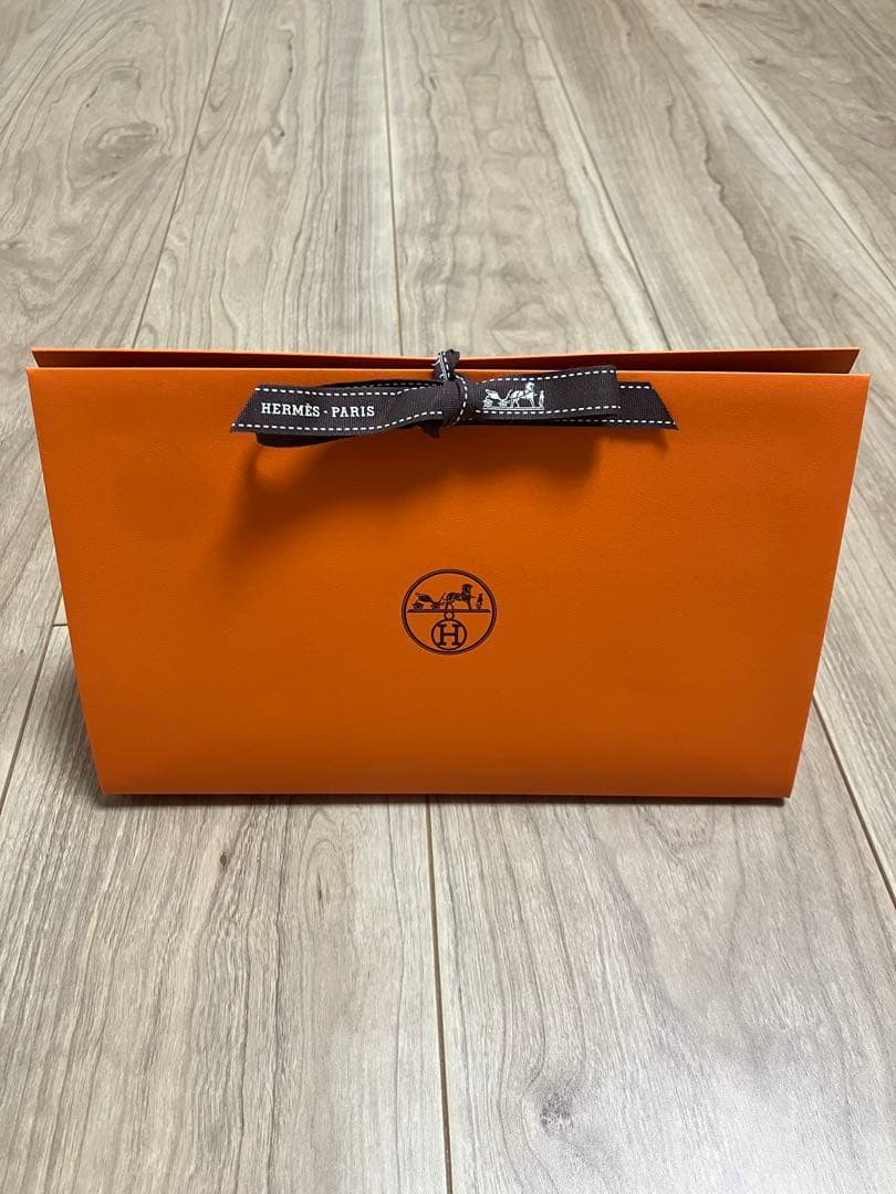 HERMÈS BARÉNIA オードトワレ 30ML