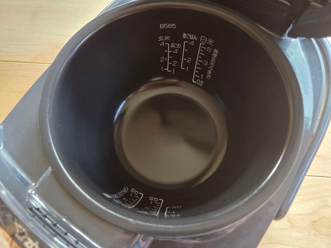 Zojirushi 炊飯器 NW-VE10 5.5合 黒