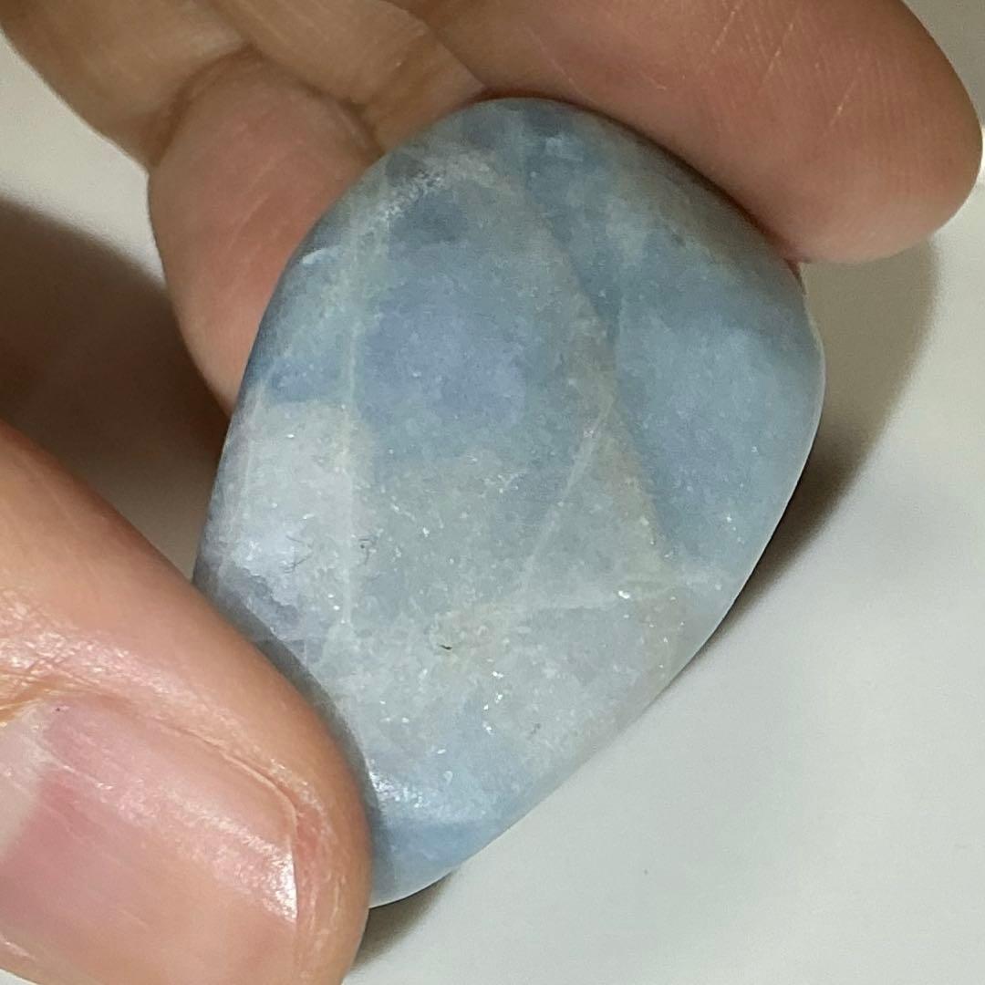 コン沢翡翠　原石　22.4g（140）