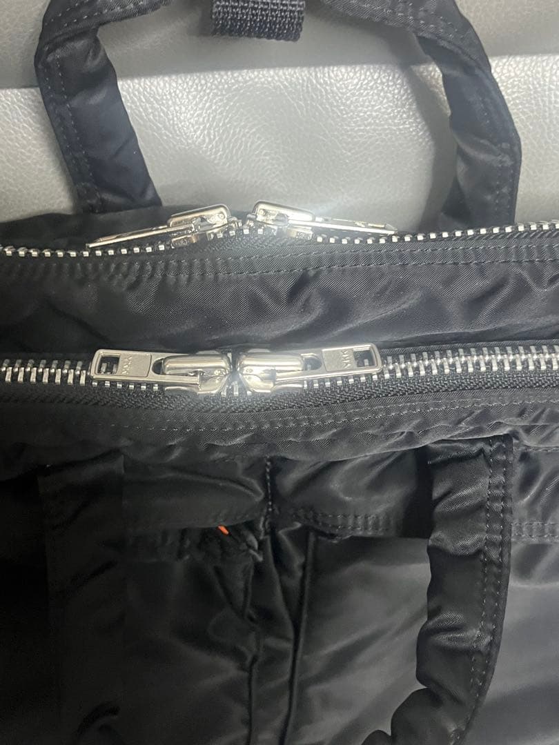 ポータータンカー3wayビジネスバッグショルダーベルト欠品です。