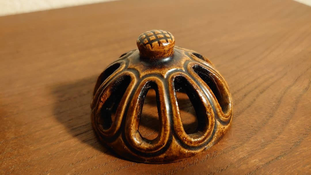 大樋焼　九代　大樋長左衛門　飴釉　香炉　共箱　アンティーク大樋焼　時代香炉　１客