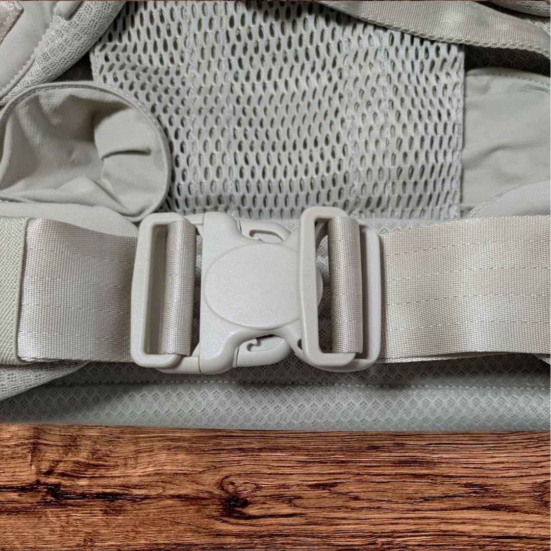 ✨美品✨ エアバギー　Airbuggy ベビーキャリア　抱っこ紐　よだれカバー付