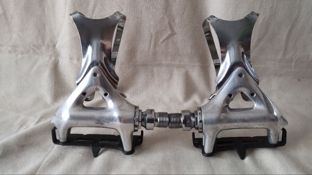 シマノ Dura-Ace　フラットペダル　PD-7400　トゥクリップ付