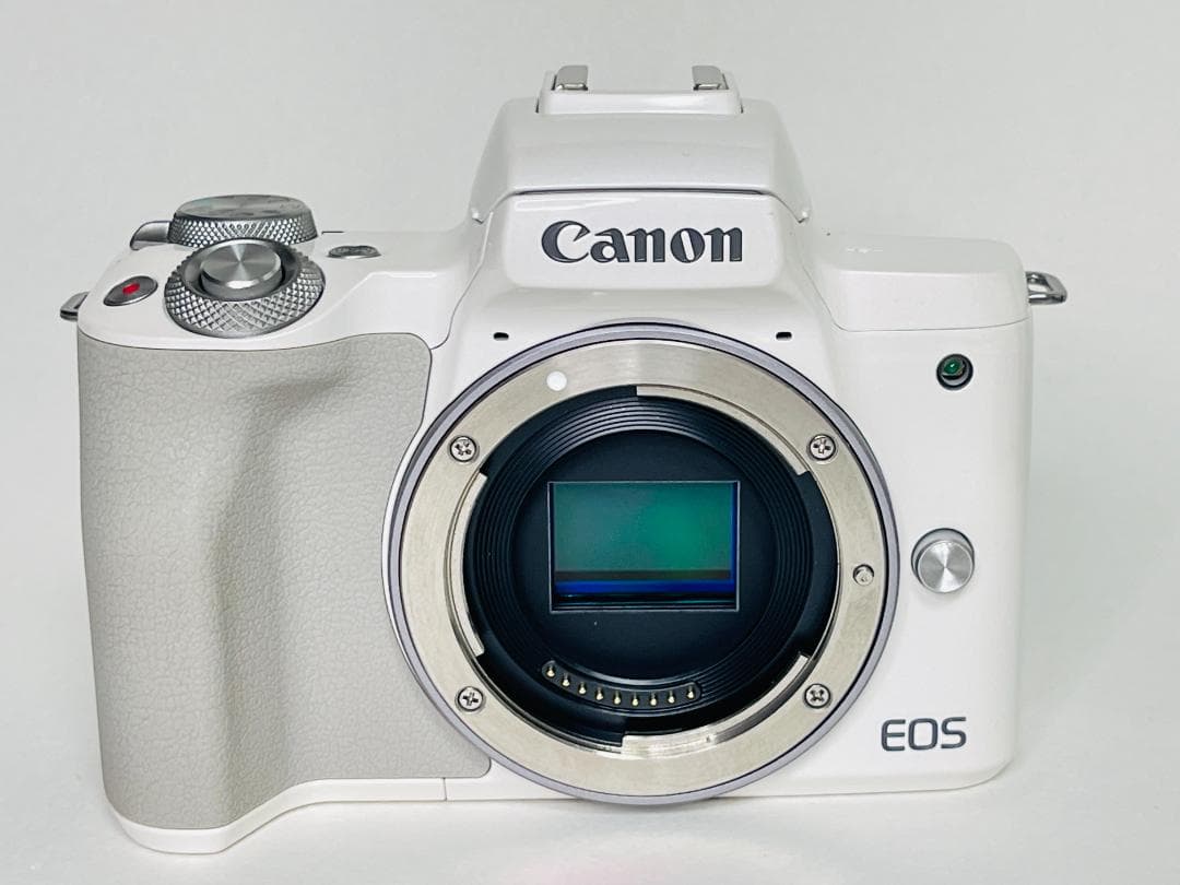 CANON キヤノン EOS Kiss M ＋ EF-M 15-45mm レンズ