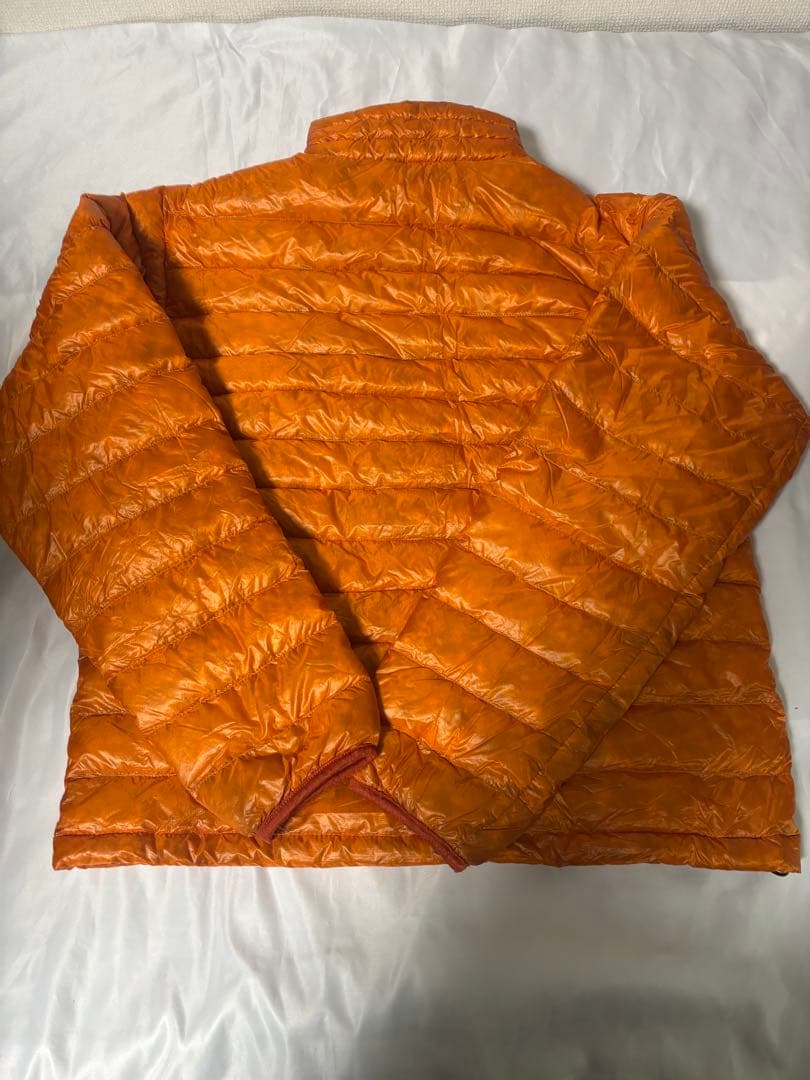 パタゴニア ダウンセーター ダウンジャケット オレンジ メンズＳ84672 軽量
