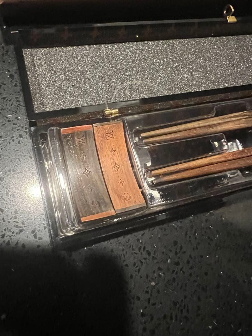 Louis Vuitton　ルイヴィトン　箸　ケース付き　モノグラム　新品未使用