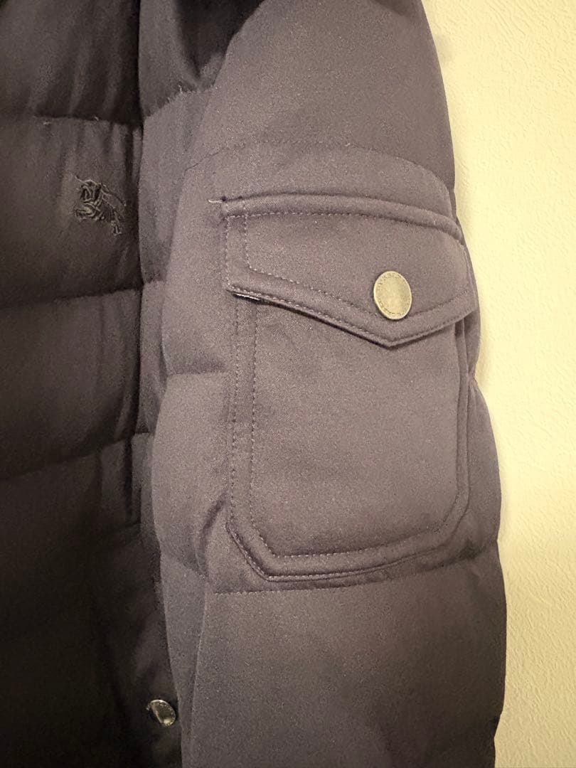 バーバリーブラックレーベル　ダウンジャケット