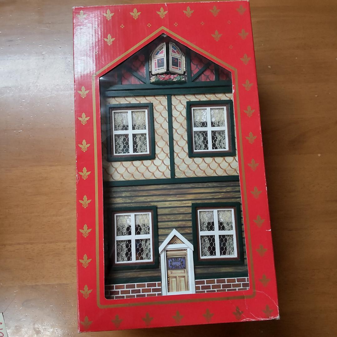 ハウス型オルゴール　新品訳アリ　ドールハウス　ミニチュア　クリスマス　ジオラマ