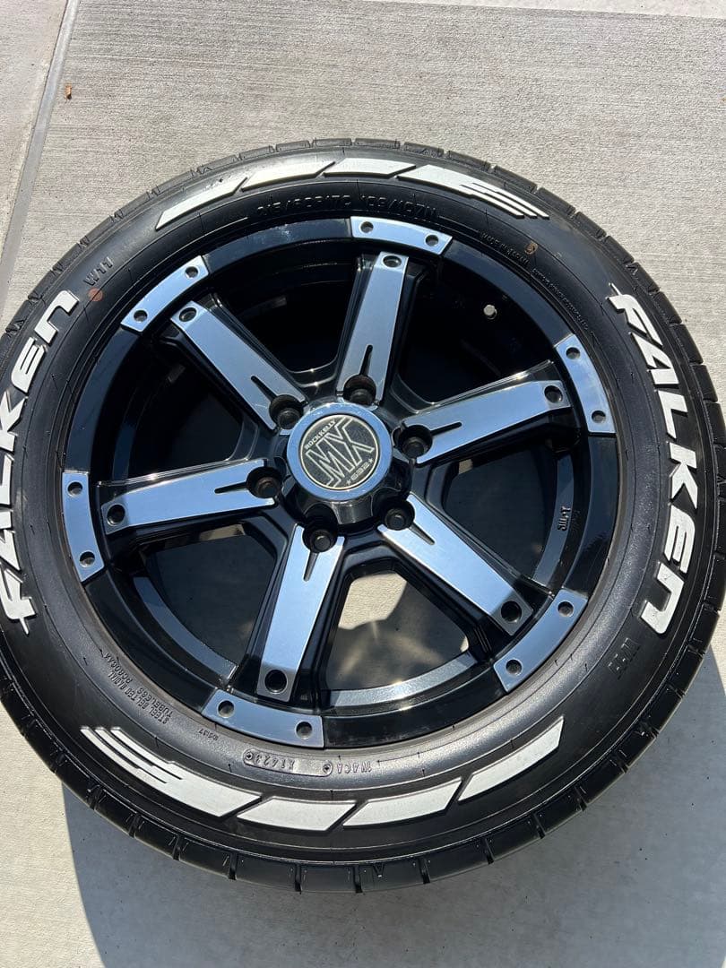 ハイエースFALKENホワイトレターW11 17インチ タイヤホイール4本セット