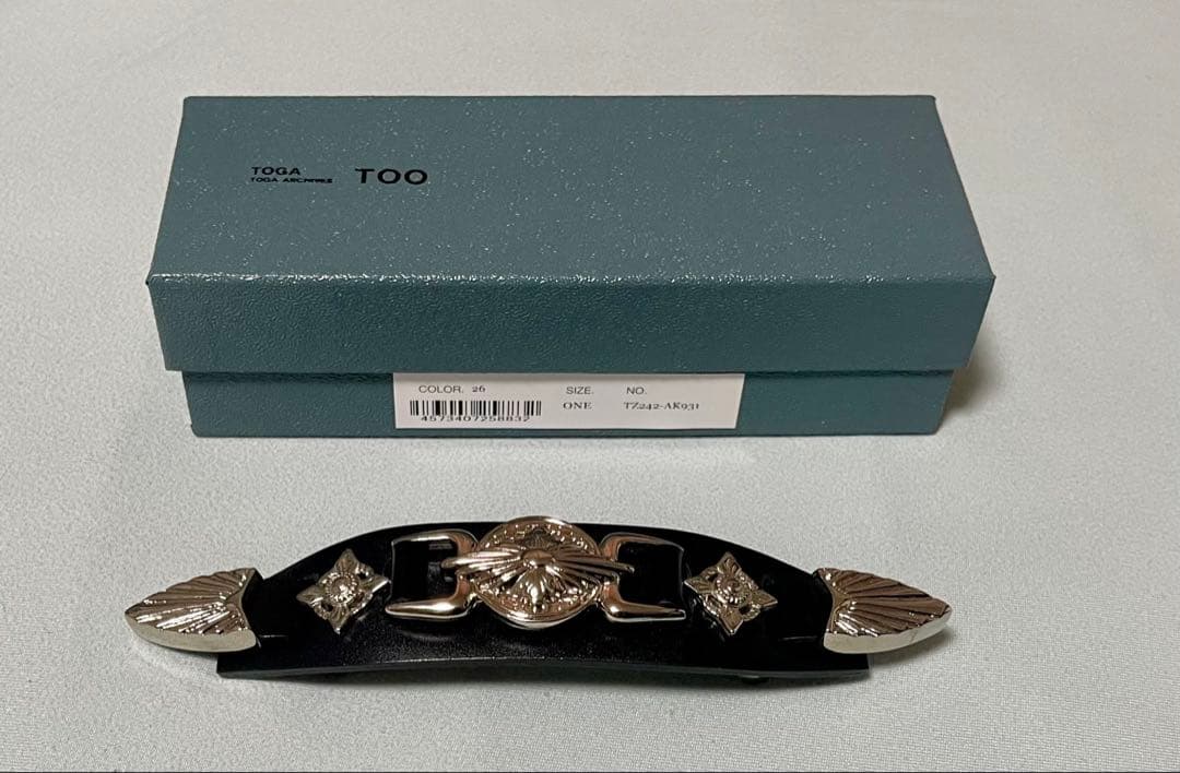 【新品未使用】TOGA TOO レザーバレッタ　黒