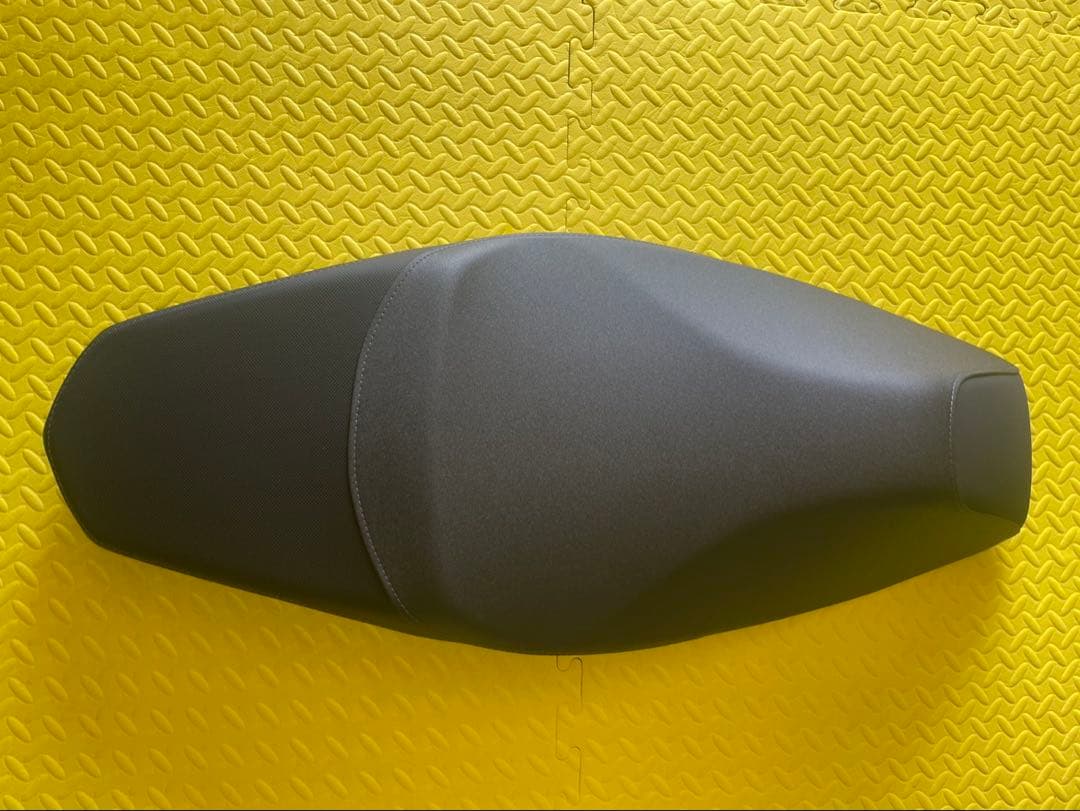 pcx160 2025年モデル　純正シート　バイク