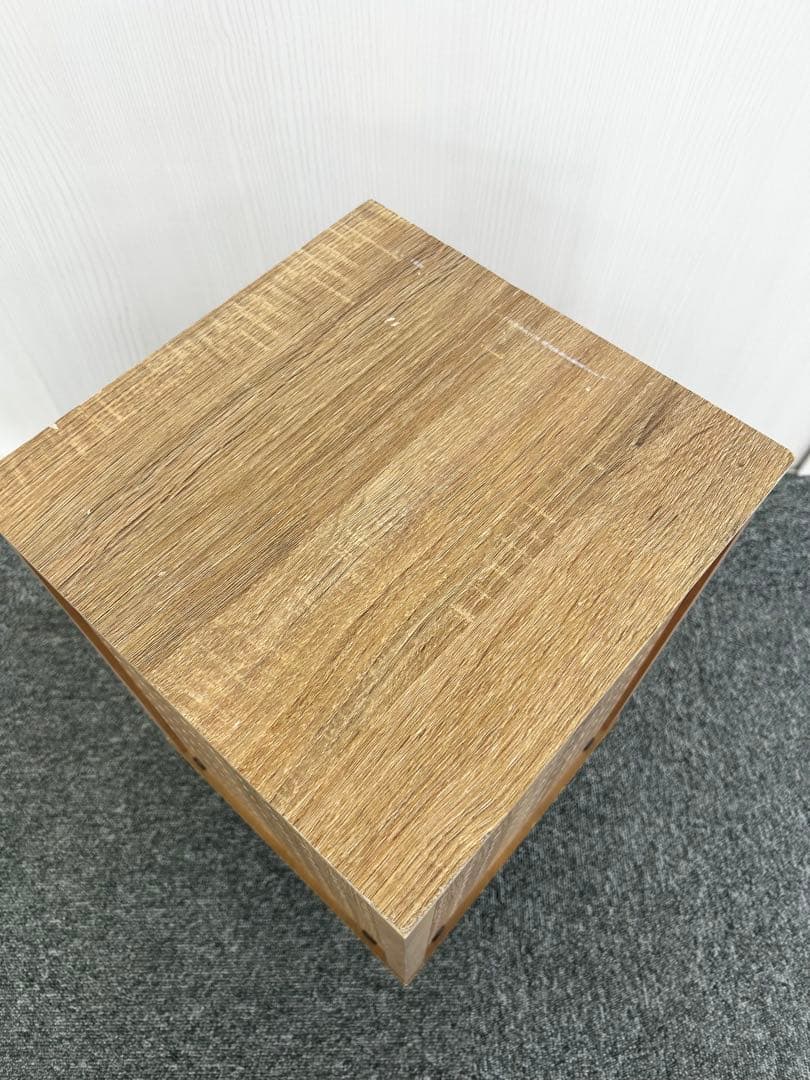 【美品】 卓上 4面回転 有孔パネル アクセサリースタンド 30本フック付き