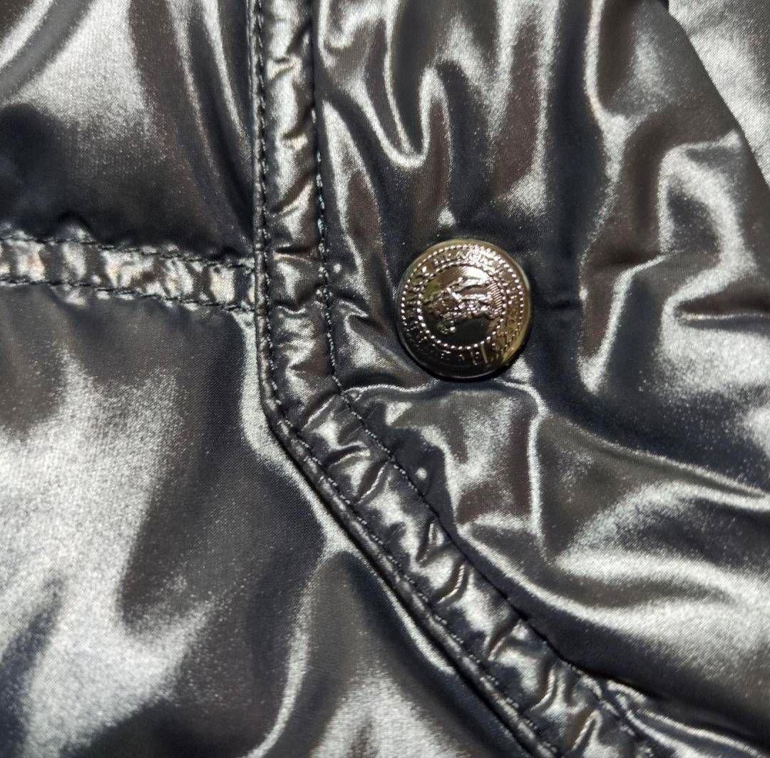 すこバーバリーブラックレーベル　シャイニーブラック！ロングダウンジャケット