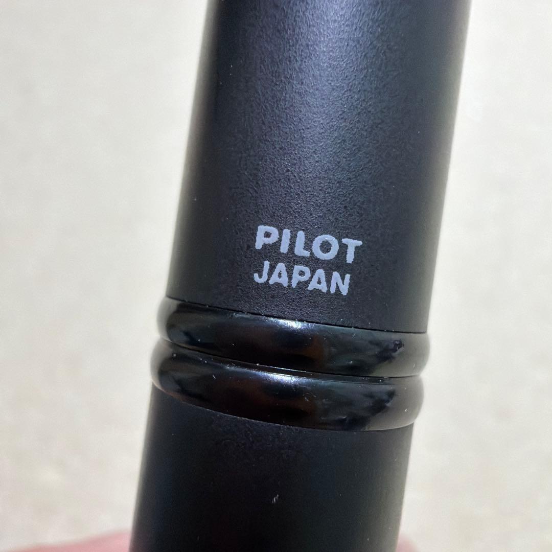PILOT パイロット Capless キャップレス フルブラック 万年筆 F